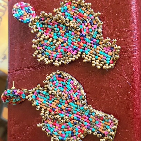 ARTISAN EARRINGS - Picture 4 of 4